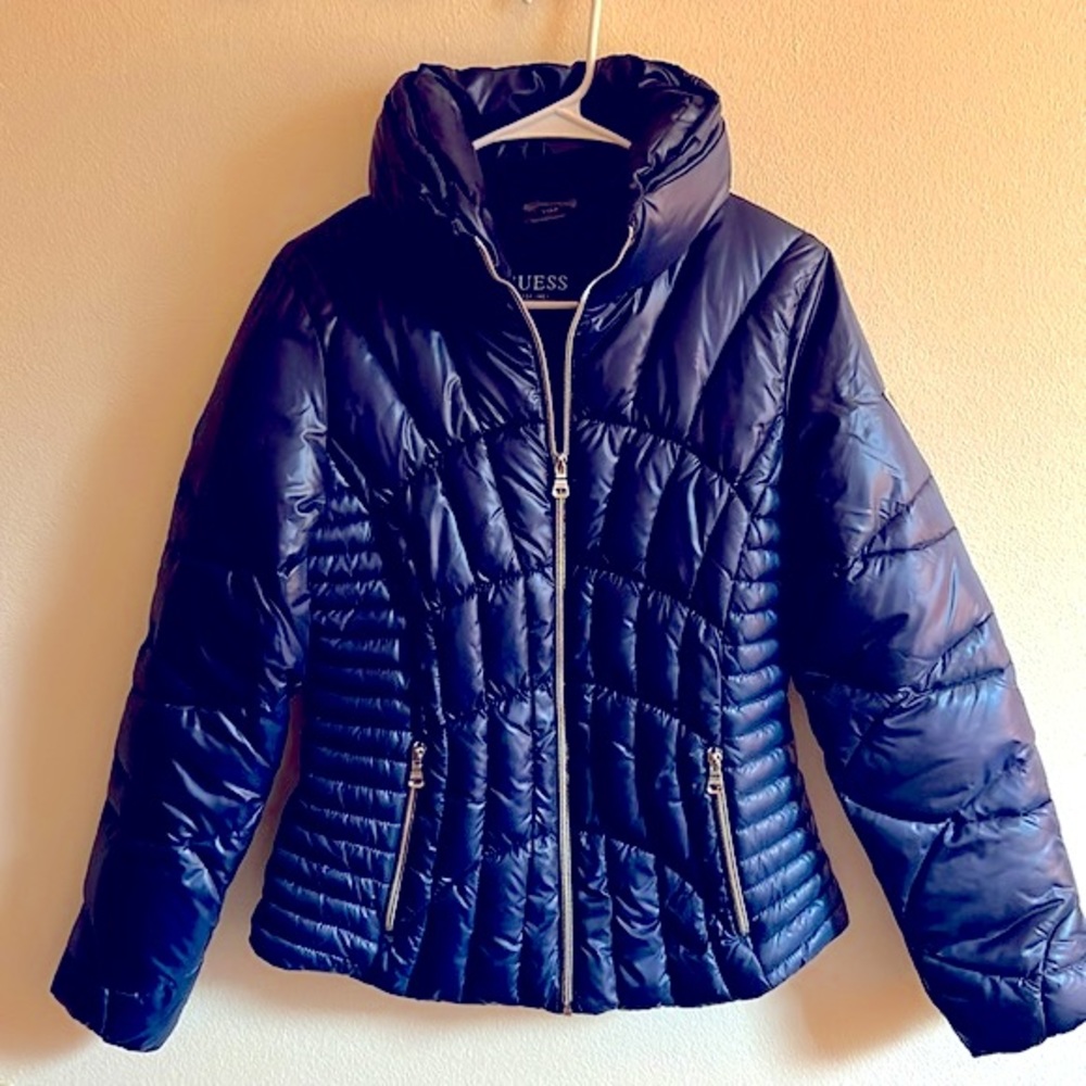 Guess Navy Blue Puffer Jacket...Silver Zip...2 Front Zip Pockets...Size S
